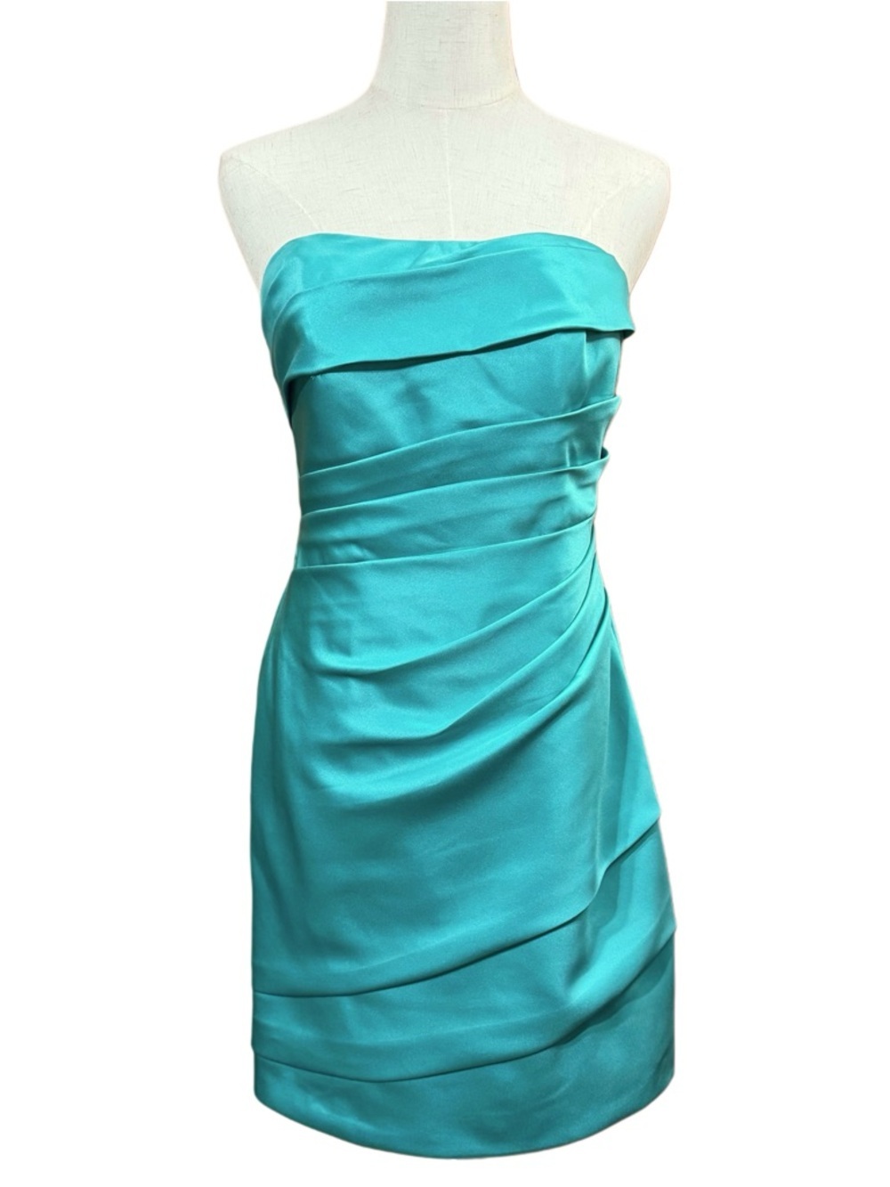 David’s Bridal Turquoise Pleated Strapless Dress Size 6